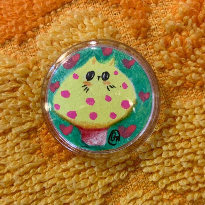Mini badge Chatpignon chat champignon fluo illustration